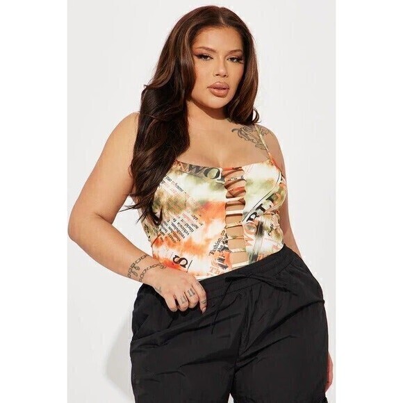 Abstract Print Cut Out Detail Bodysuit Size M RefM023 - Picture 9 of 10